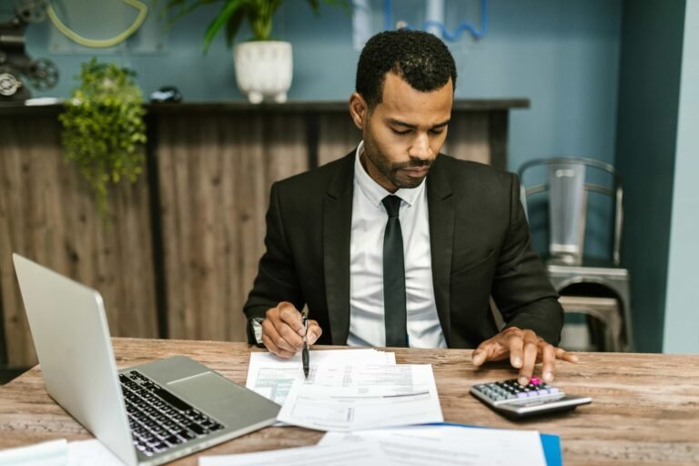 Why Outsourced Accounting & Bookkeeping Is a Smart Move for Growing Businesses